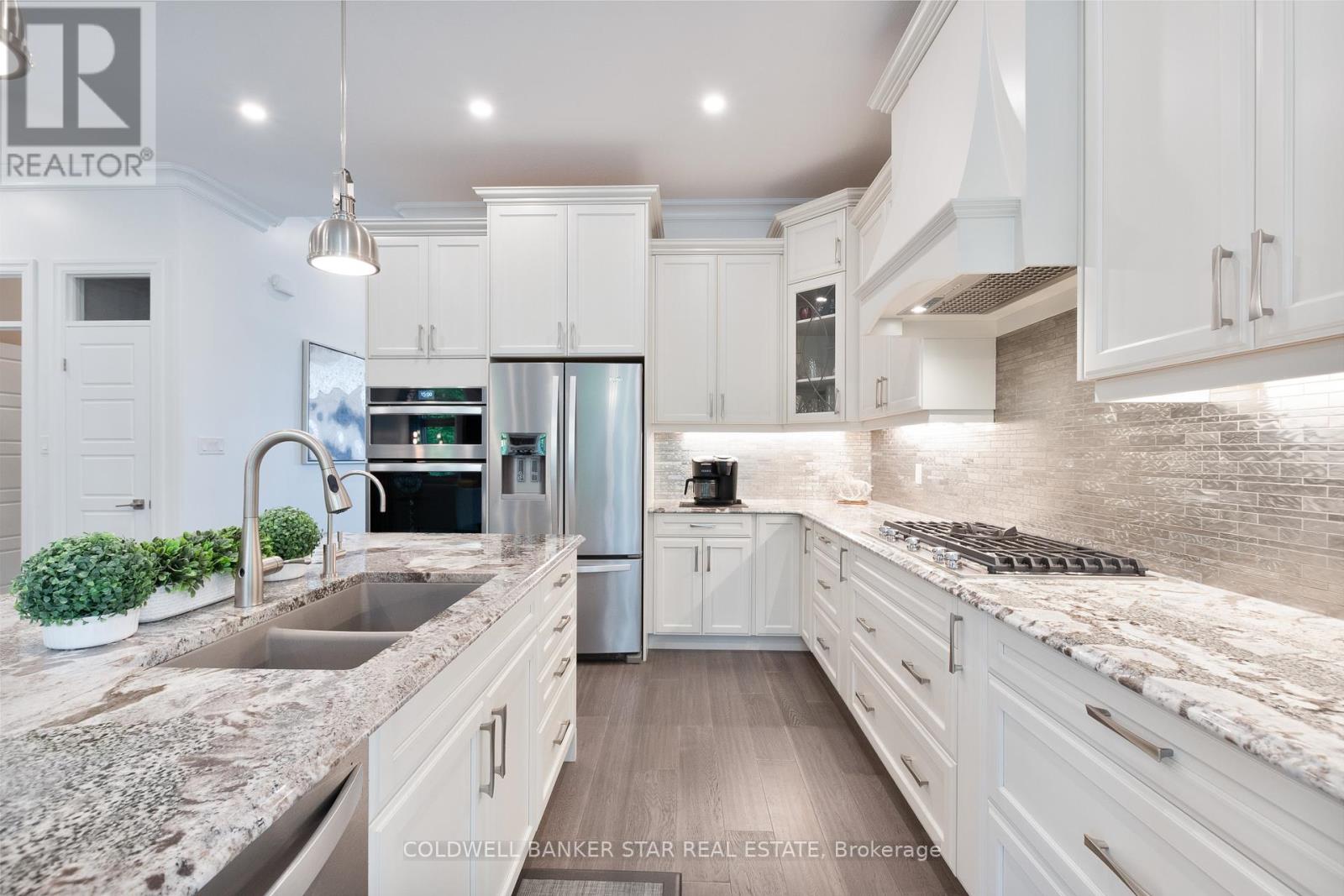 2426 Red Thorne Avenue, London South, Ontario  N6P 0E7 - Photo 19 - X13099848