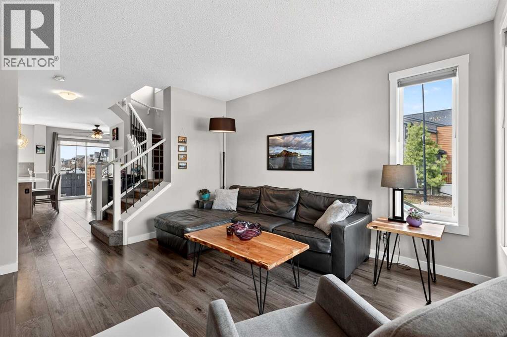 305 Seton Circle Se, Calgary, Alberta  T3M 2V8 - Photo 5 - A2307338