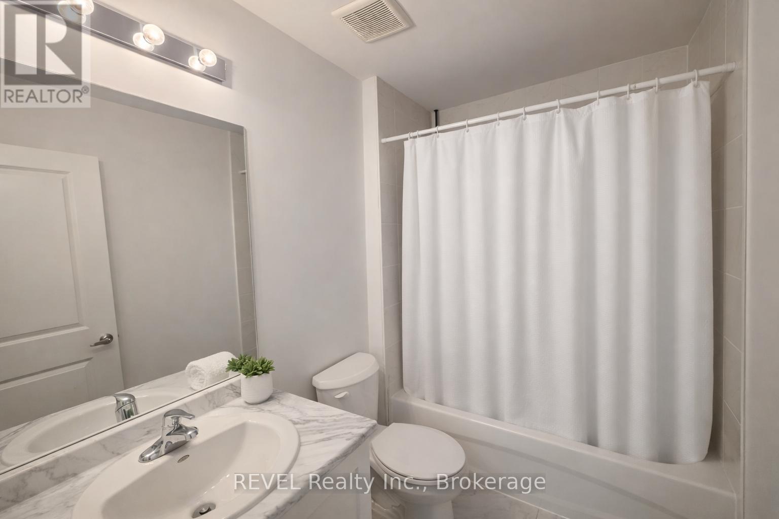 18 - 7441 Baycrest Common, Niagara Falls, Ontario  L2G 3L9 - Photo 13 - X13099832