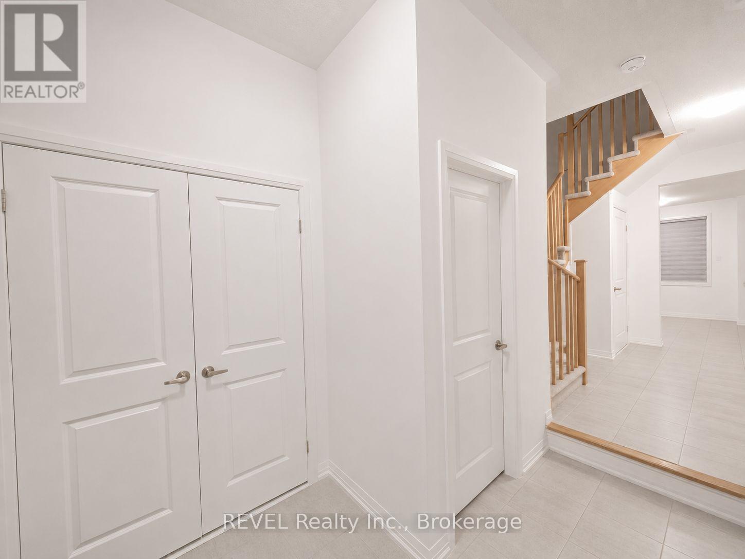 18 - 7441 Baycrest Common, Niagara Falls, Ontario  L2G 3L9 - Photo 2 - X13099832