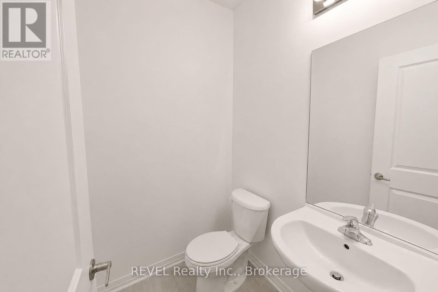 18 - 7441 Baycrest Common, Niagara Falls, Ontario  L2G 3L9 - Photo 4 - X13099832