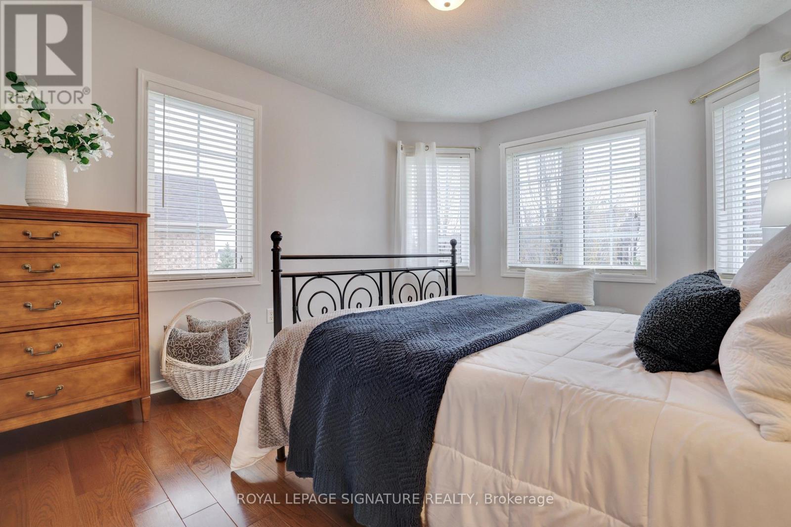 798 Spinning Wheel Crescent, Mississauga (Meadowvale Village), Ontario  L5W 1W4 - Photo 21 - W13098710
