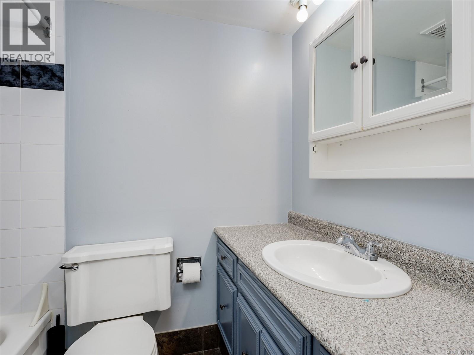 111 964 Heywood Ave, Victoria, British Columbia  V8V 2Y5 - Photo 17 - 1036184