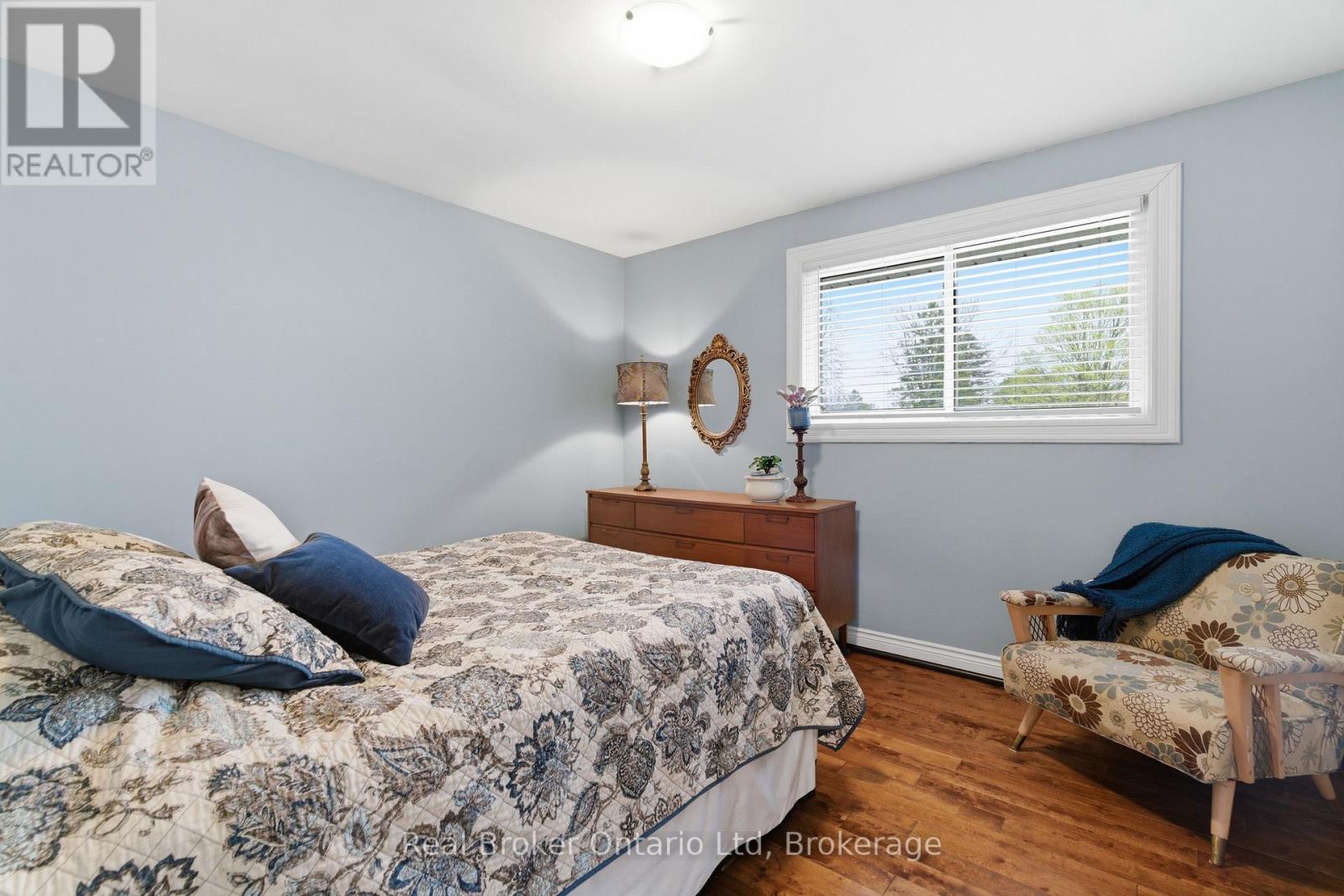 6 Eleanor Court, Guelph (Grange Road), Ontario  N1E 1S7 - Photo 16 - X13099858