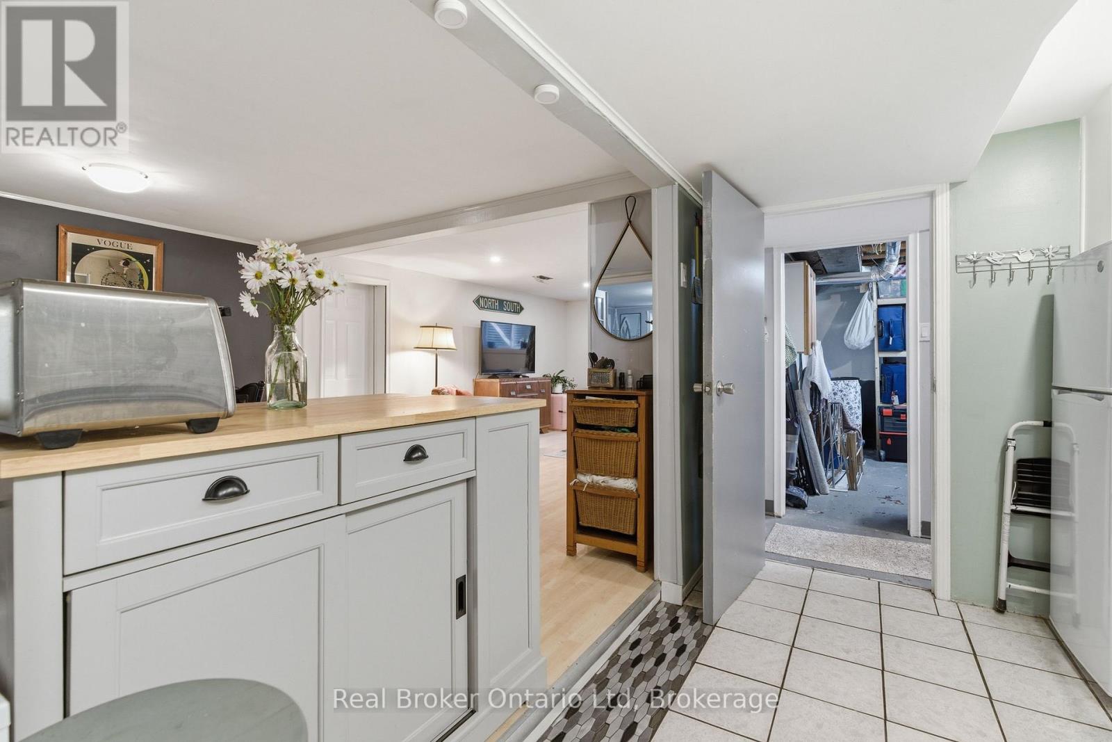 6 Eleanor Court, Guelph (Grange Road), Ontario  N1E 1S7 - Photo 26 - X13099858