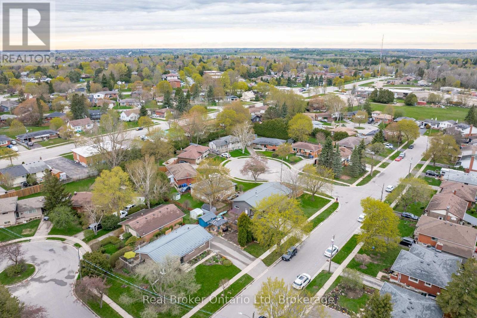 6 Eleanor Court, Guelph (Grange Road), Ontario  N1E 1S7 - Photo 47 - X13099858
