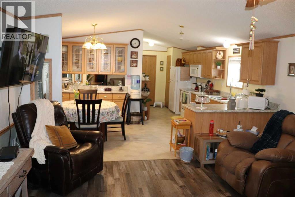 605 40a Street, Edson, Alberta  T7E 1V9 - Photo 5 - A2301568