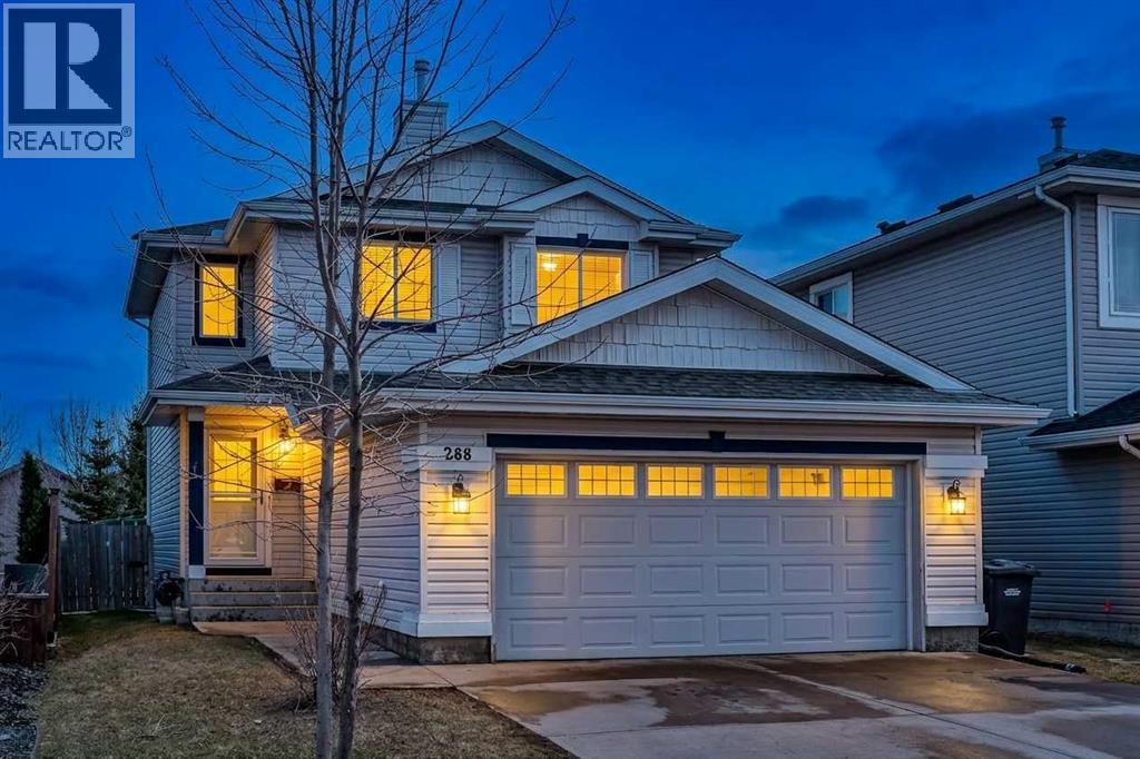 268 Westmount Crescent, Okotoks, Alberta
