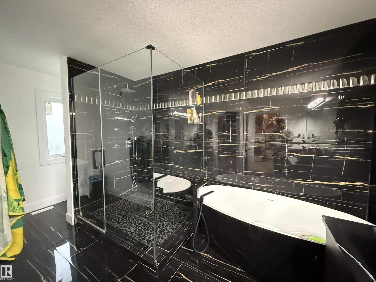 1210 Peregrine Tc Nw, Edmonton, Alberta  T5S 0M3 - Photo 47 - E4486416