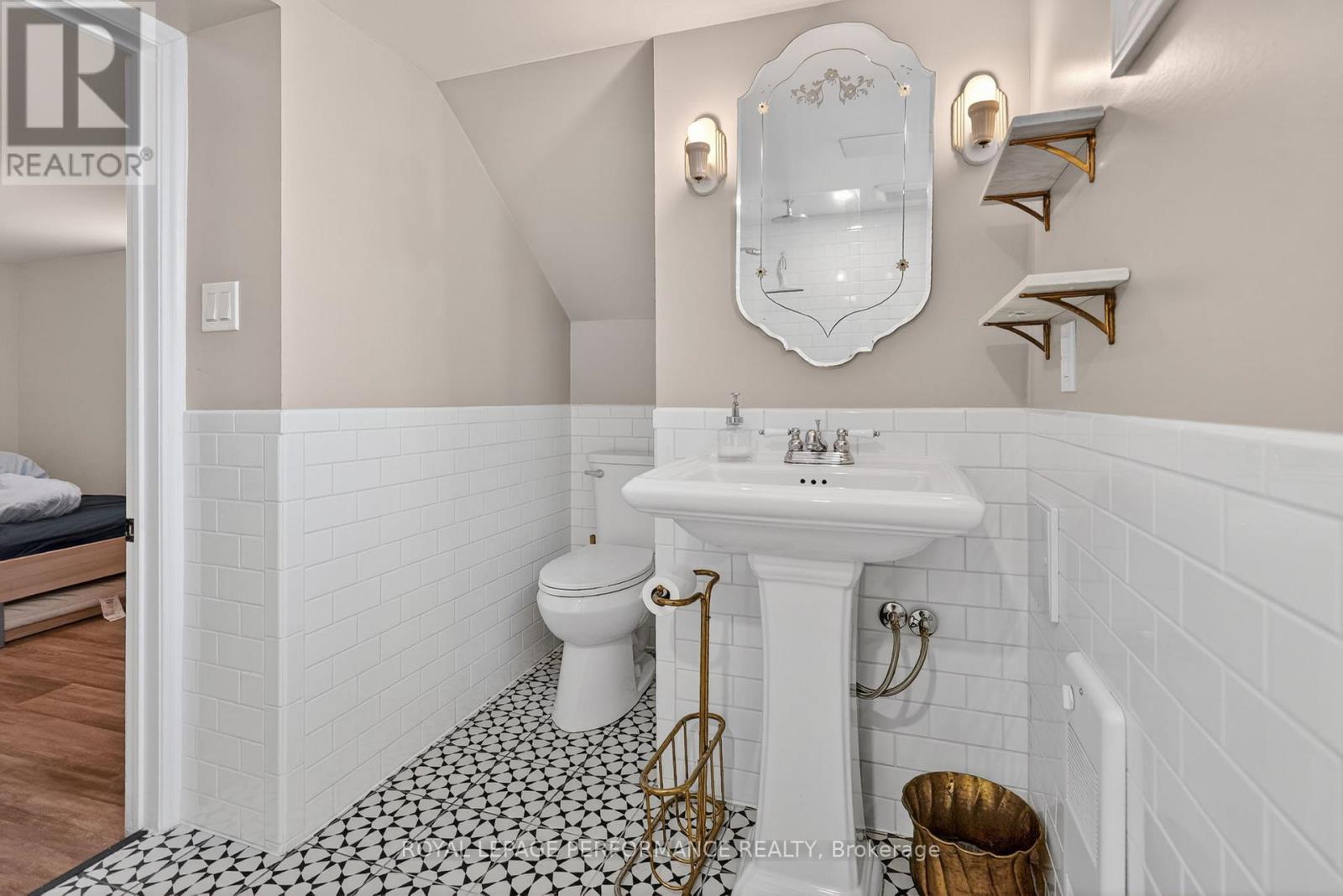 317 Shakespeare Street, Ottawa, Ontario  K1L 5M1 - Photo 30 - X13099808