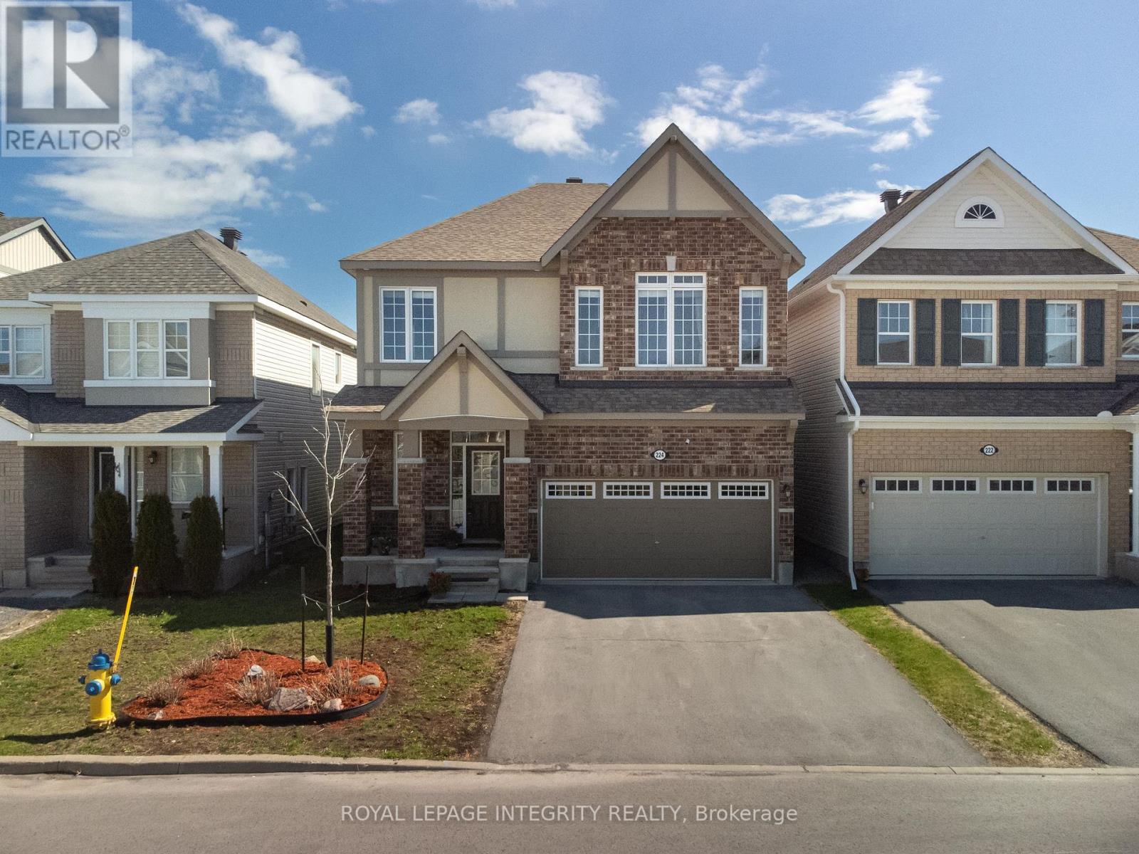 224 PONDEROSA STREET, Ottawa, Ontario