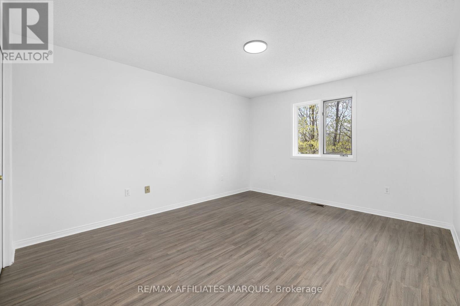 15 Davis Drive, Smiths Falls, Ontario  K7A 5G7 - Photo 32 - X13099854