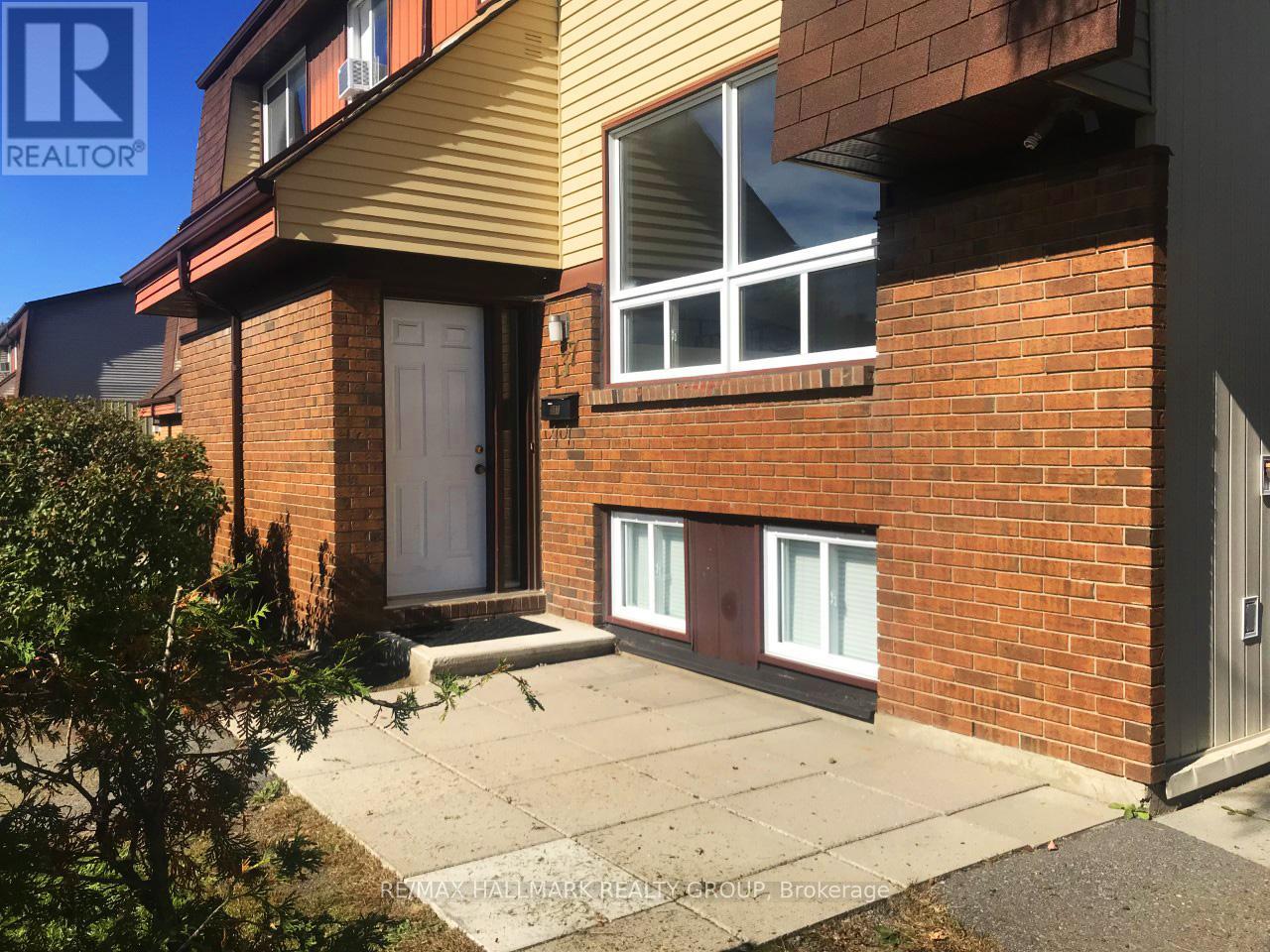 137 Renova Private, Ottawa, Ontario  K1G 4C7 - Photo 2 - X13099868