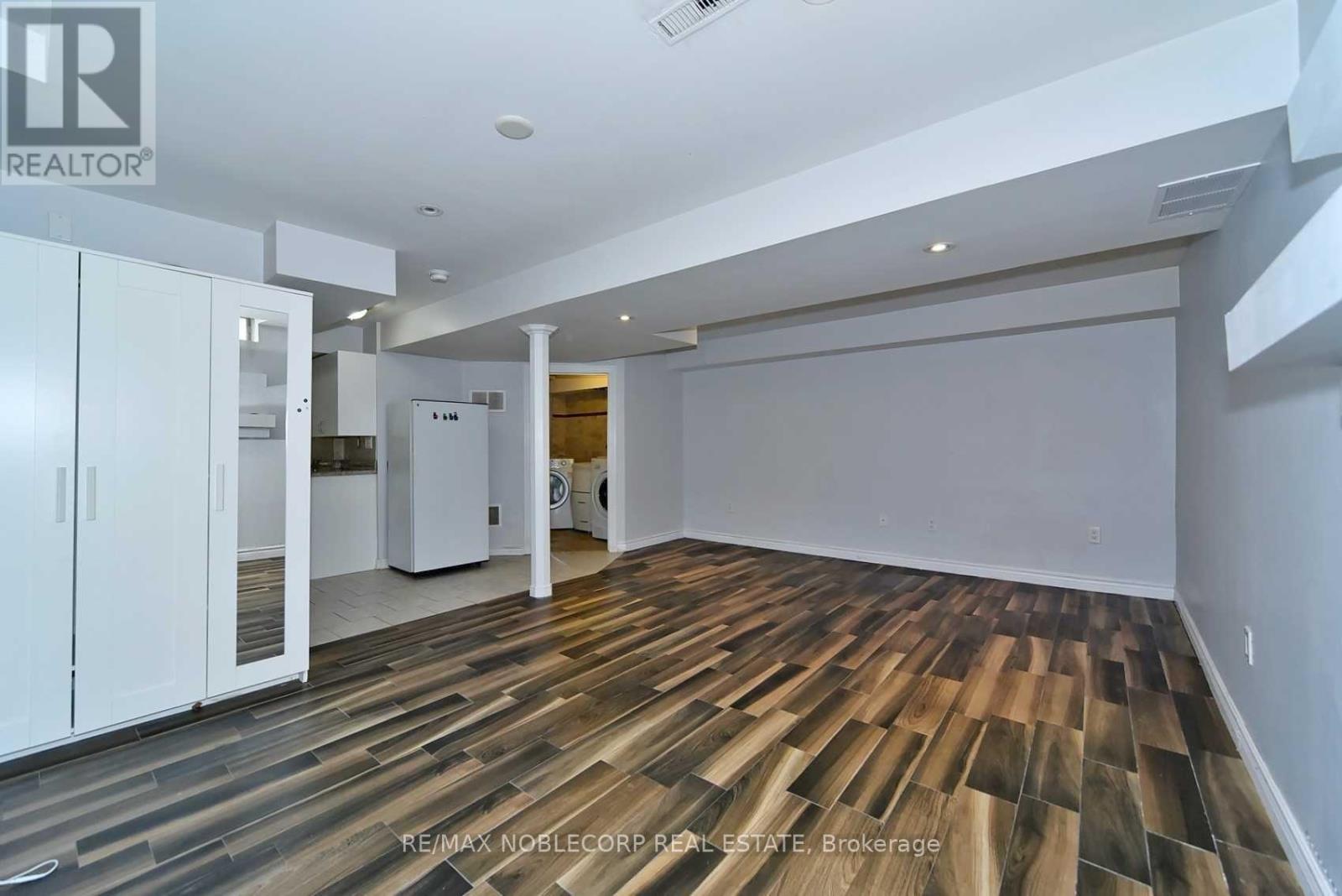 Basement - 16-103 Foxchase Avenue, Vaughan, Ontario  L4L 9K7 - Photo 12 - N13099840