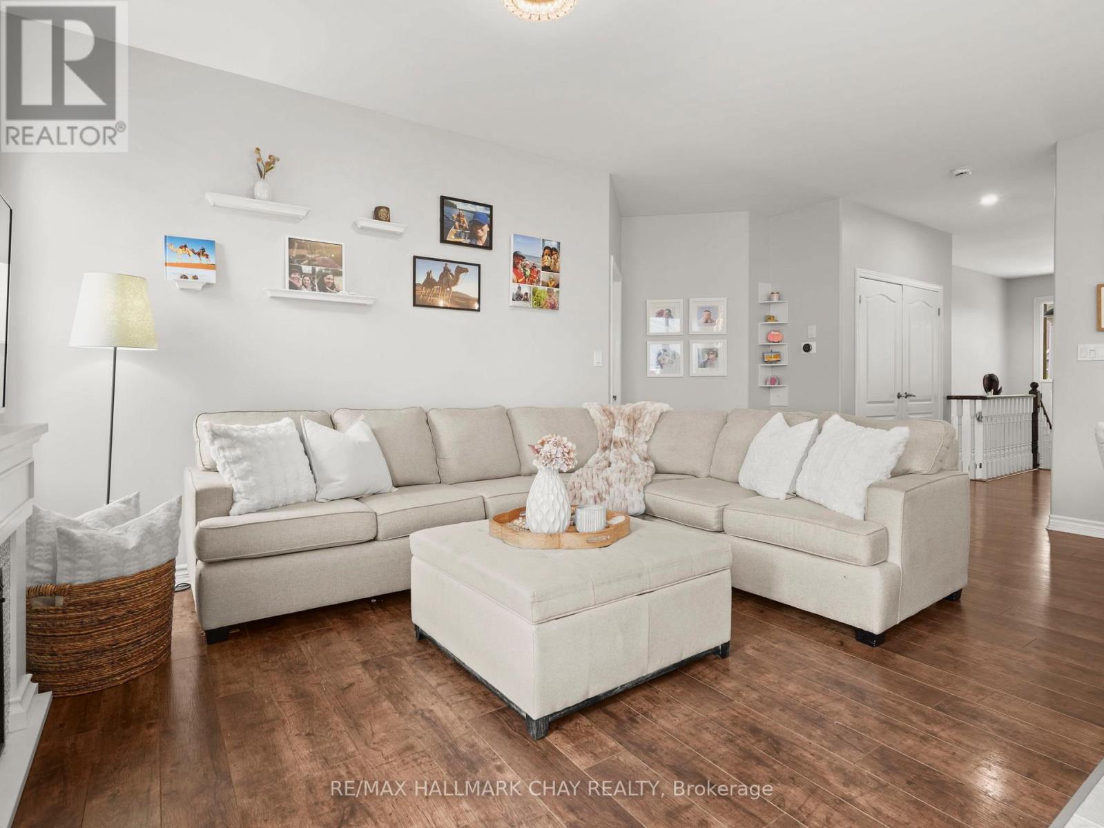 102 Diana Way, Barrie, Ontario  L4M 7J2 - Photo 28 - S13099850