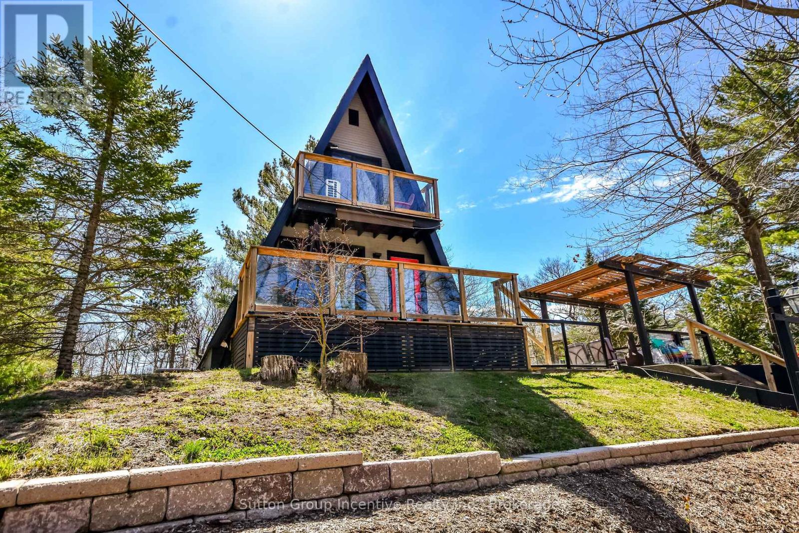 203 Park Road, Tiny, Ontario  L0L 1P1 - Photo 2 - S13093018