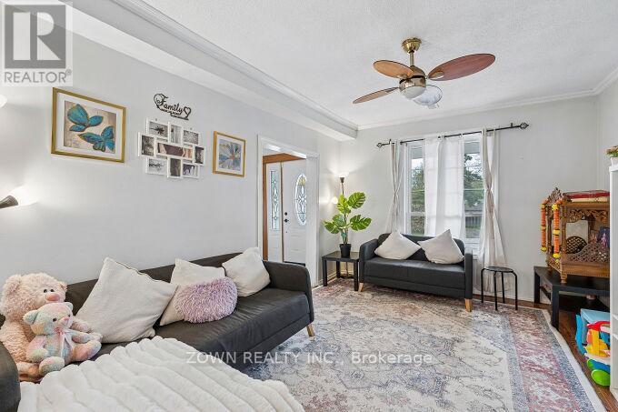 6 Albany Avenue, Hamilton (Crown Point), Ontario  L8H 2H2 - Photo 7 - X13099810