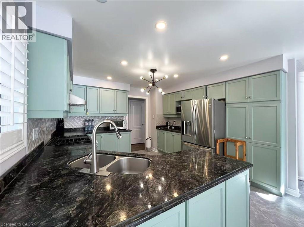 7 Tandem Court, Ancaster, Ontario  L9K 1M1 - Photo 7 - 40828234