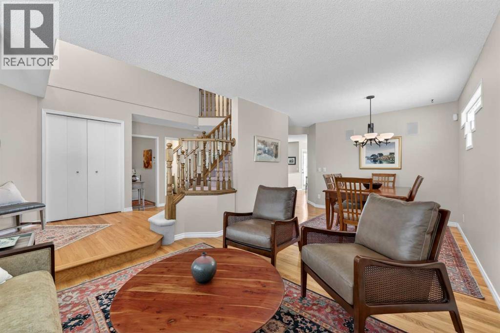 213 Citadel Gardens NW, Calgary, Alberta  T3G 3X5 - Photo 9 - A2308453