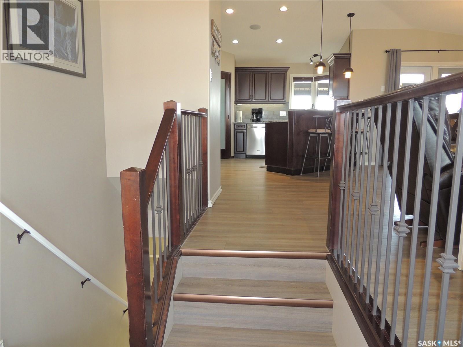 Anderson Acreage, Estevan Rm No. 5, Saskatchewan  S4A 2A3 - Photo 2 - SK035335