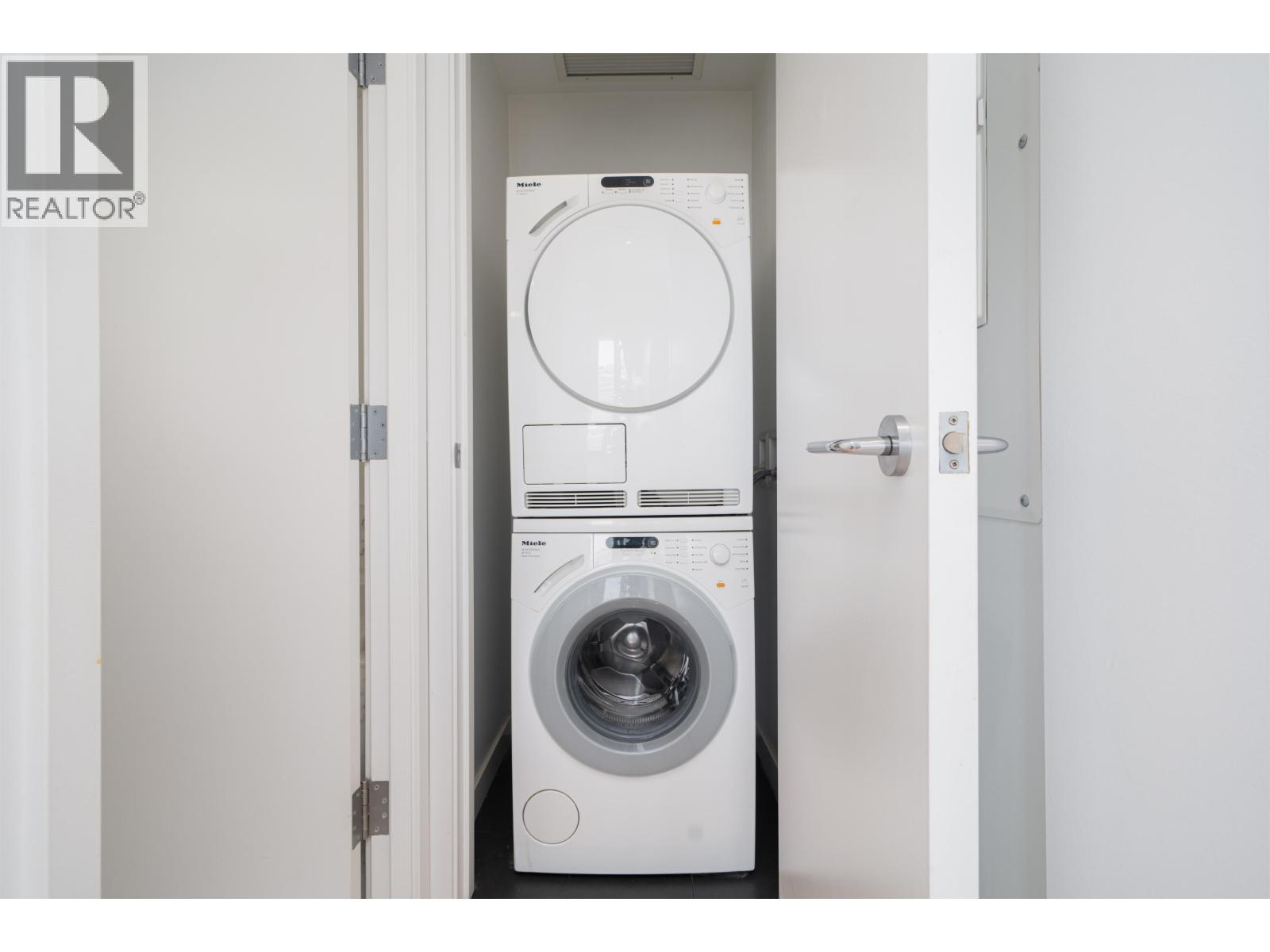 703 5171 Brighouse Way, Richmond, British Columbia  V7C 0A6 - Photo 14 - R3121149
