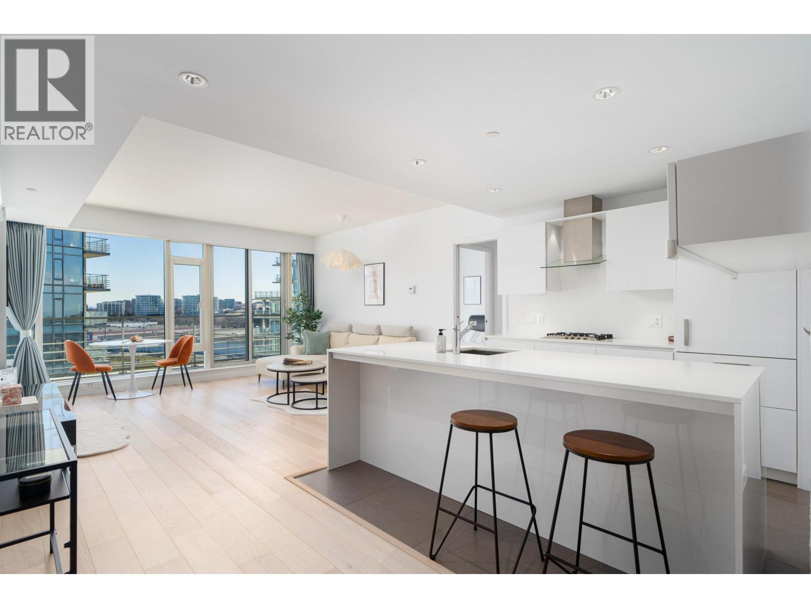 703 5171 Brighouse Way, Richmond, British Columbia  V7C 0A6 - Photo 2 - R3121149