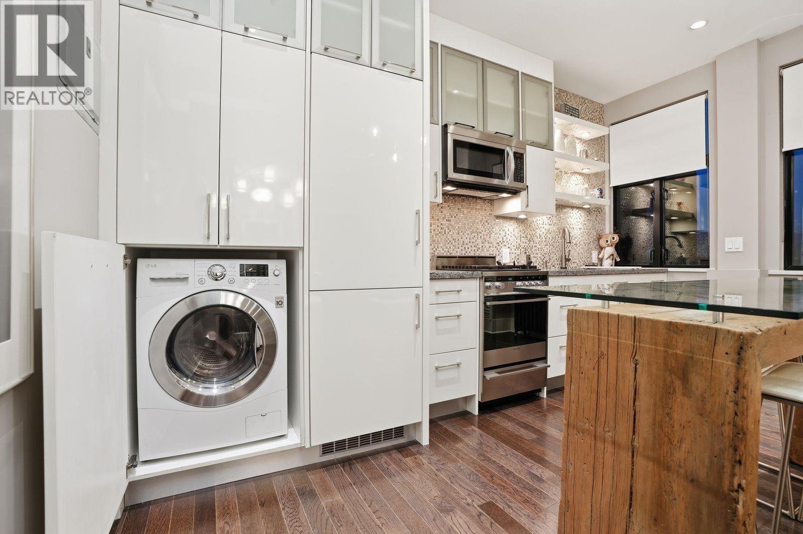 603 175 E Broadway, Vancouver, British Columbia  V5T 1W2 - Photo 8 - R3121175