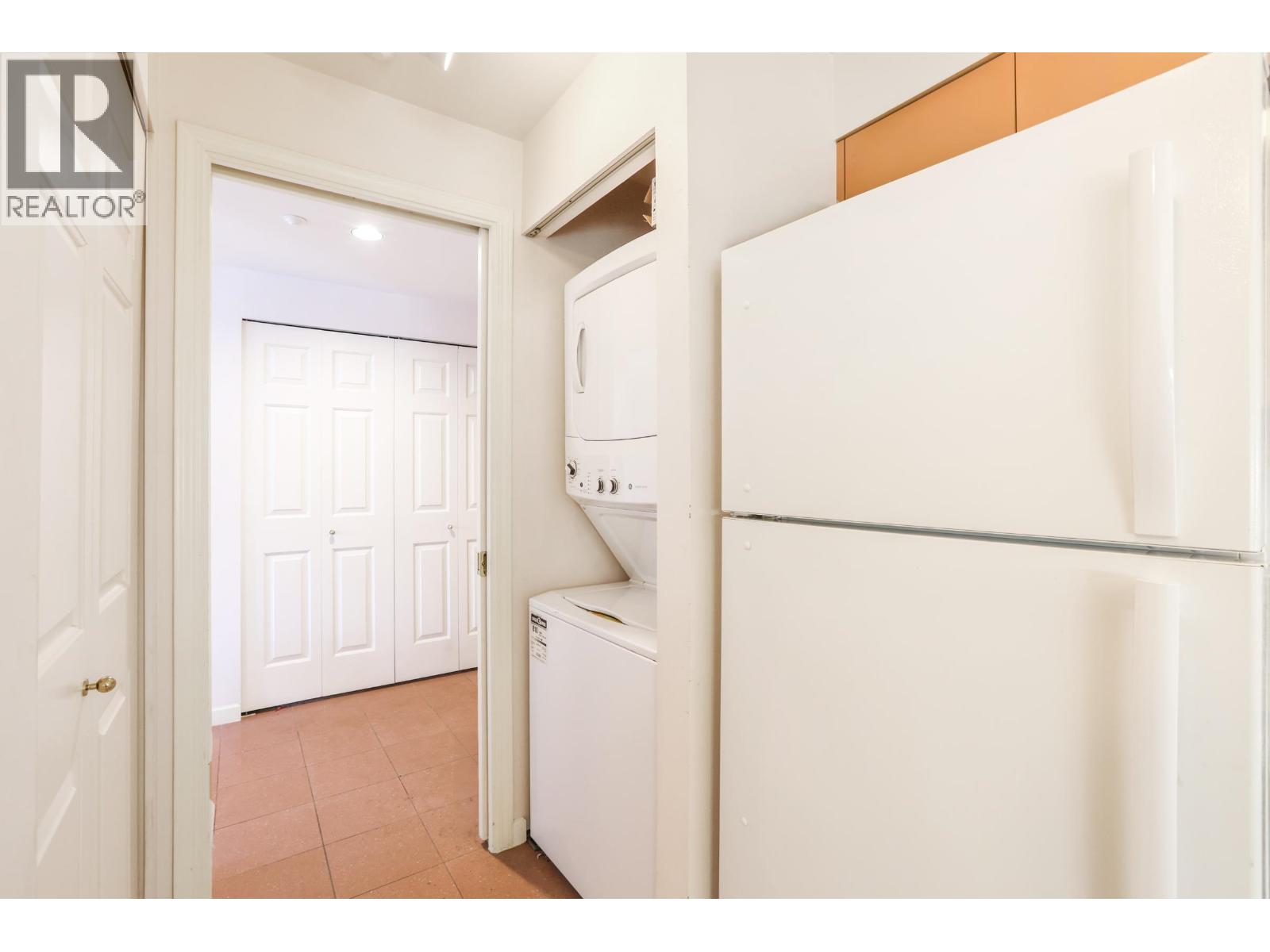 1402 909 Burrard Street, Vancouver, British Columbia  V6Z 2N2 - Photo 5 - R3121188