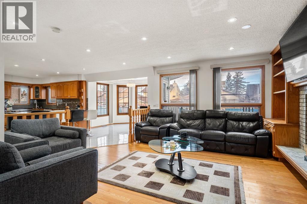 107 Pasadena Green Ne, Calgary, Alberta  T1Y 6M9 - Photo 6 - A2286316
