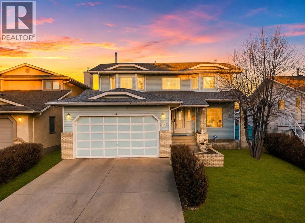 107 Pasadena Green NE, Calgary, Alberta
