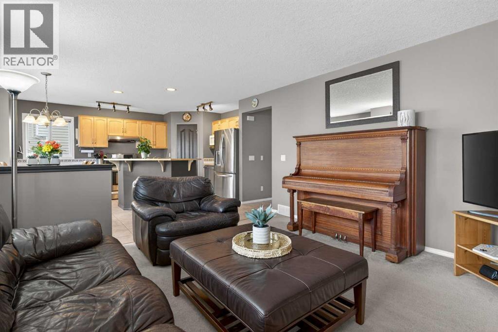 204 Citadel Meadow Close Nw, Calgary, Alberta  T3G 4T4 - Photo 10 - A2306097