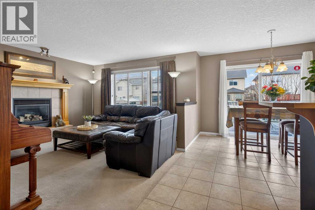 204 Citadel Meadow Close Nw, Calgary, Alberta  T3G 4T4 - Photo 2 - A2306097