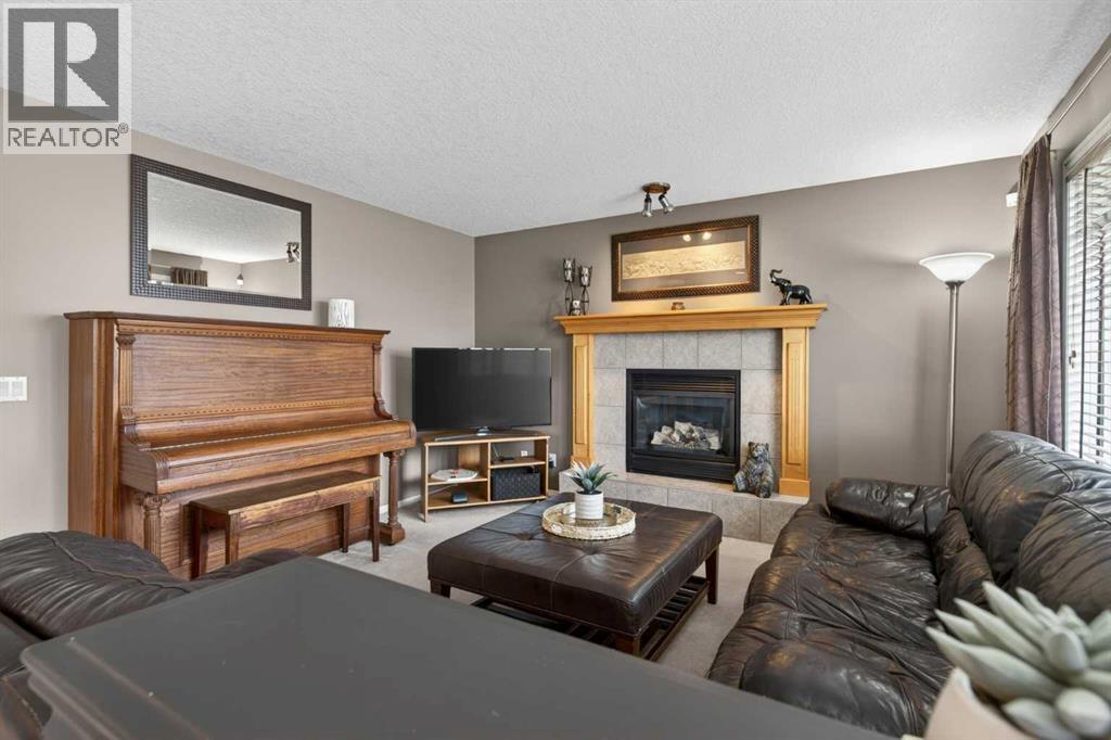204 Citadel Meadow Close Nw, Calgary, Alberta  T3G 4T4 - Photo 9 - A2306097