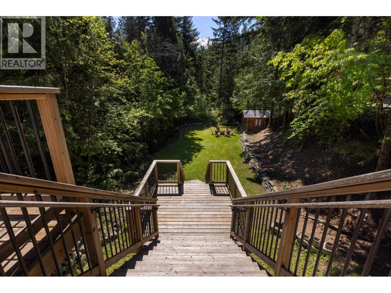 1350 Fernwood Drive, Pemberton, British Columbia  V0N 2L0 - Photo 14 - R3121156