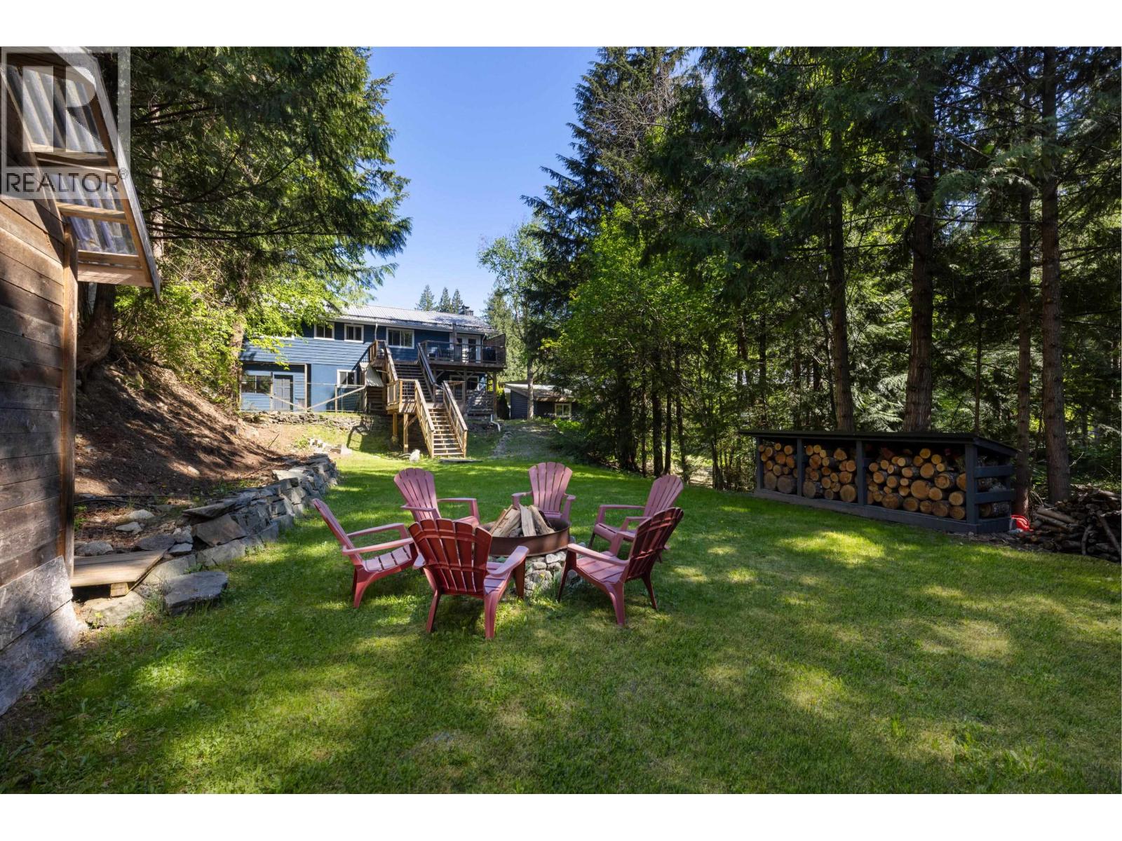 1350 Fernwood Drive, Pemberton, British Columbia  V0N 2L0 - Photo 21 - R3121156