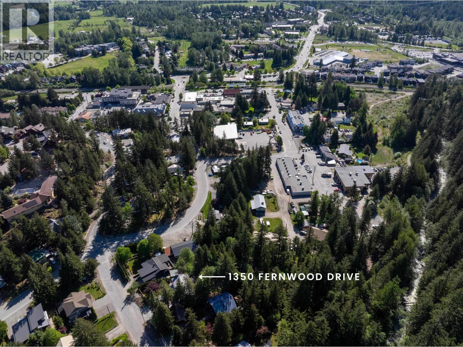 1350 Fernwood Drive, Pemberton, British Columbia  V0N 2L0 - Photo 40 - R3121156