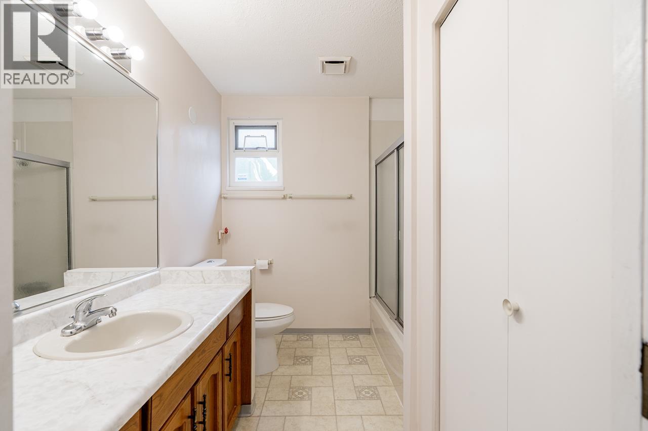 4470 Atlee Avenue, Burnaby, British Columbia  V5G 3R6 - Photo 37 - R3121179