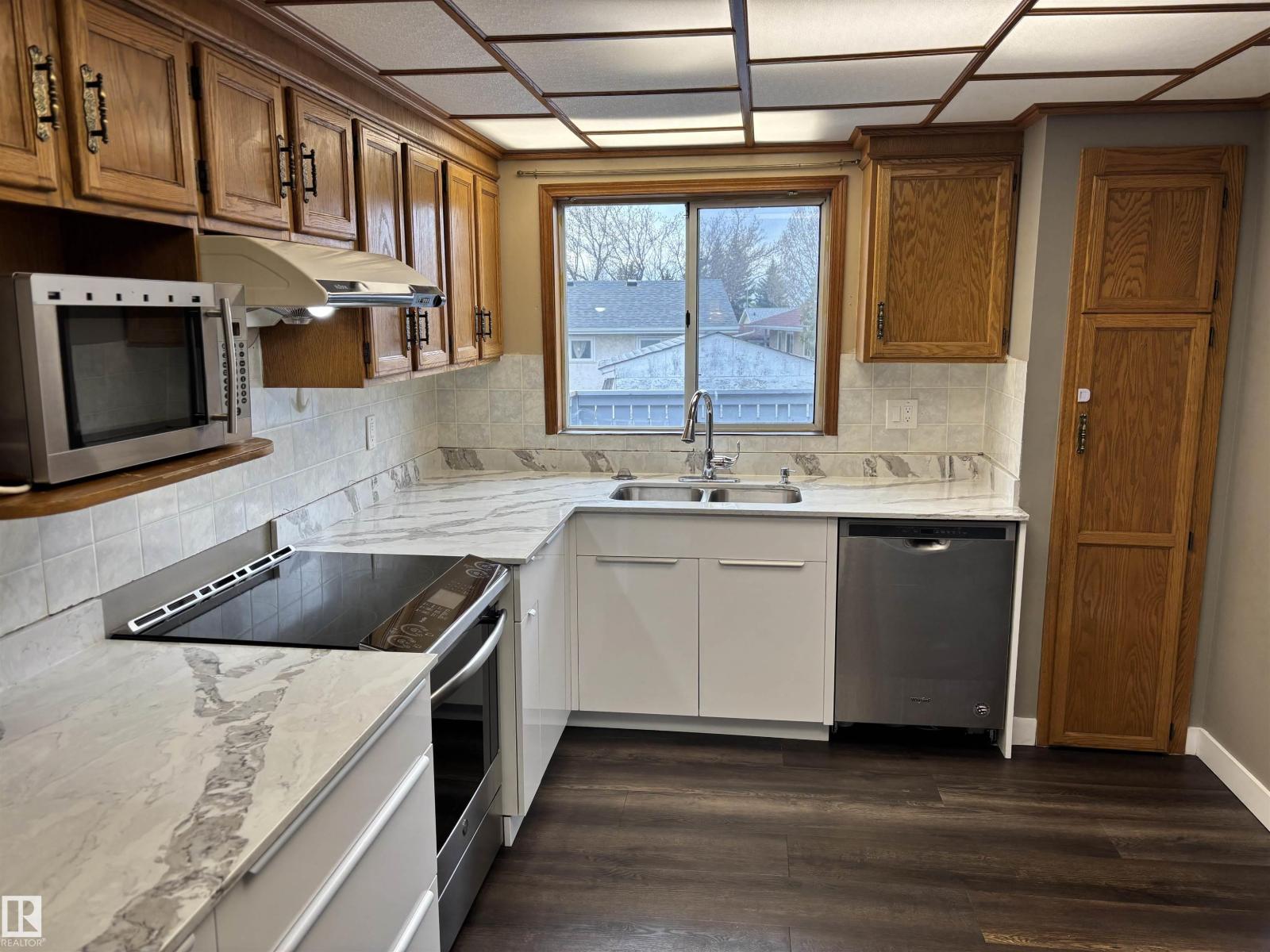 4908 17 Av Nw, Edmonton, Alberta  T6L 2Y7 - Photo 12 - E4486424
