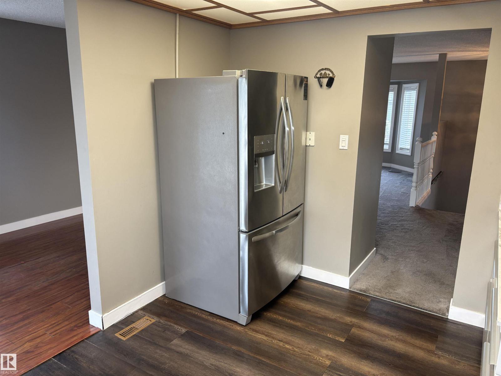4908 17 Av Nw, Edmonton, Alberta  T6L 2Y7 - Photo 14 - E4486424