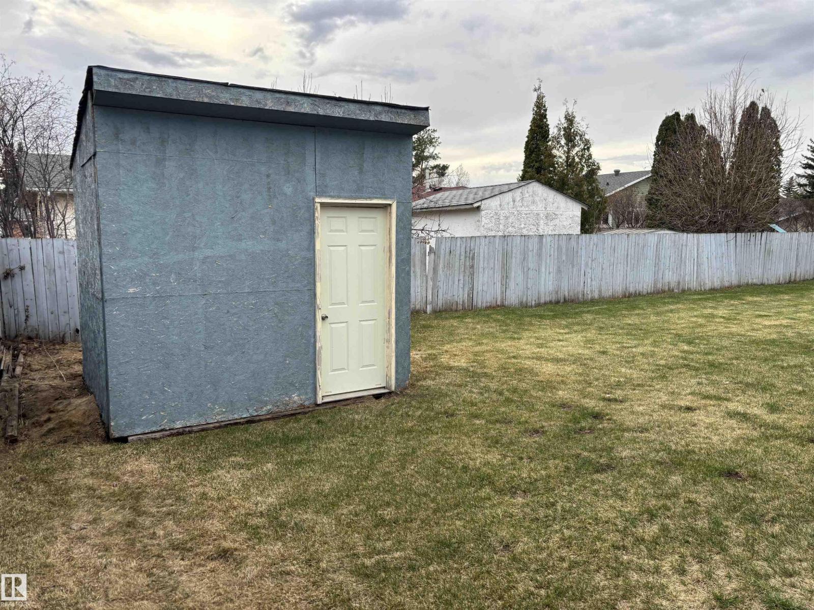 4908 17 Av Nw, Edmonton, Alberta  T6L 2Y7 - Photo 41 - E4486424