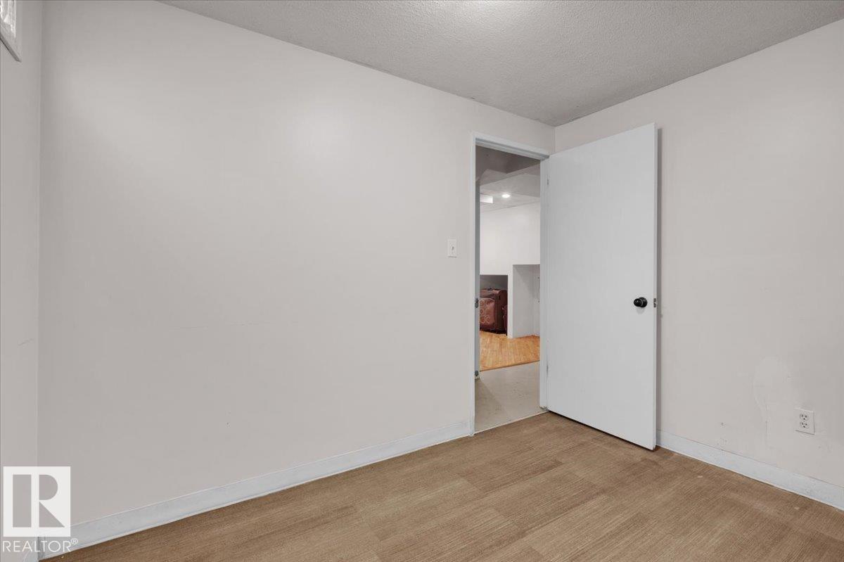 3515 20 Av Nw, Edmonton, Alberta  T6L 3E2 - Photo 53 - E4486425