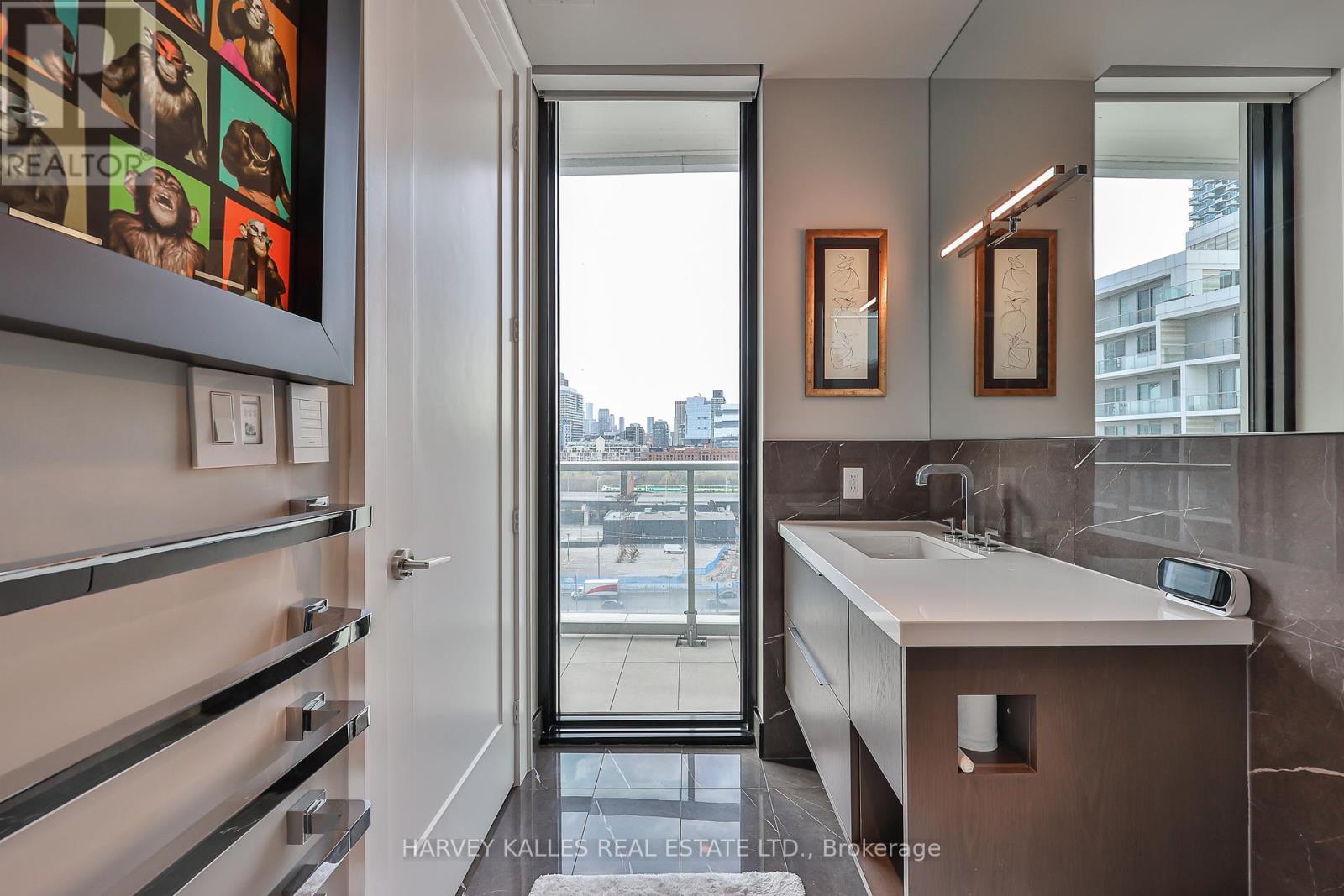 1012 - 118 Merchants' Wharf, Toronto (Waterfront Communities), Ontario  M5A 0L3 - Photo 21 - C13099942