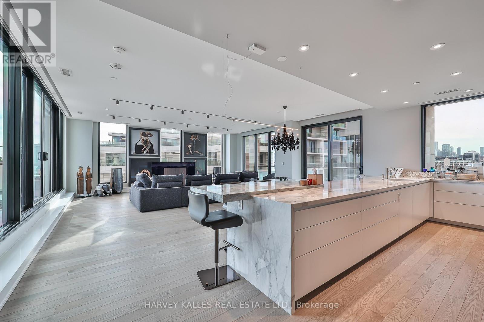 1012 - 118 Merchants' Wharf, Toronto (Waterfront Communities), Ontario  M5A 0L3 - Photo 23 - C13099942