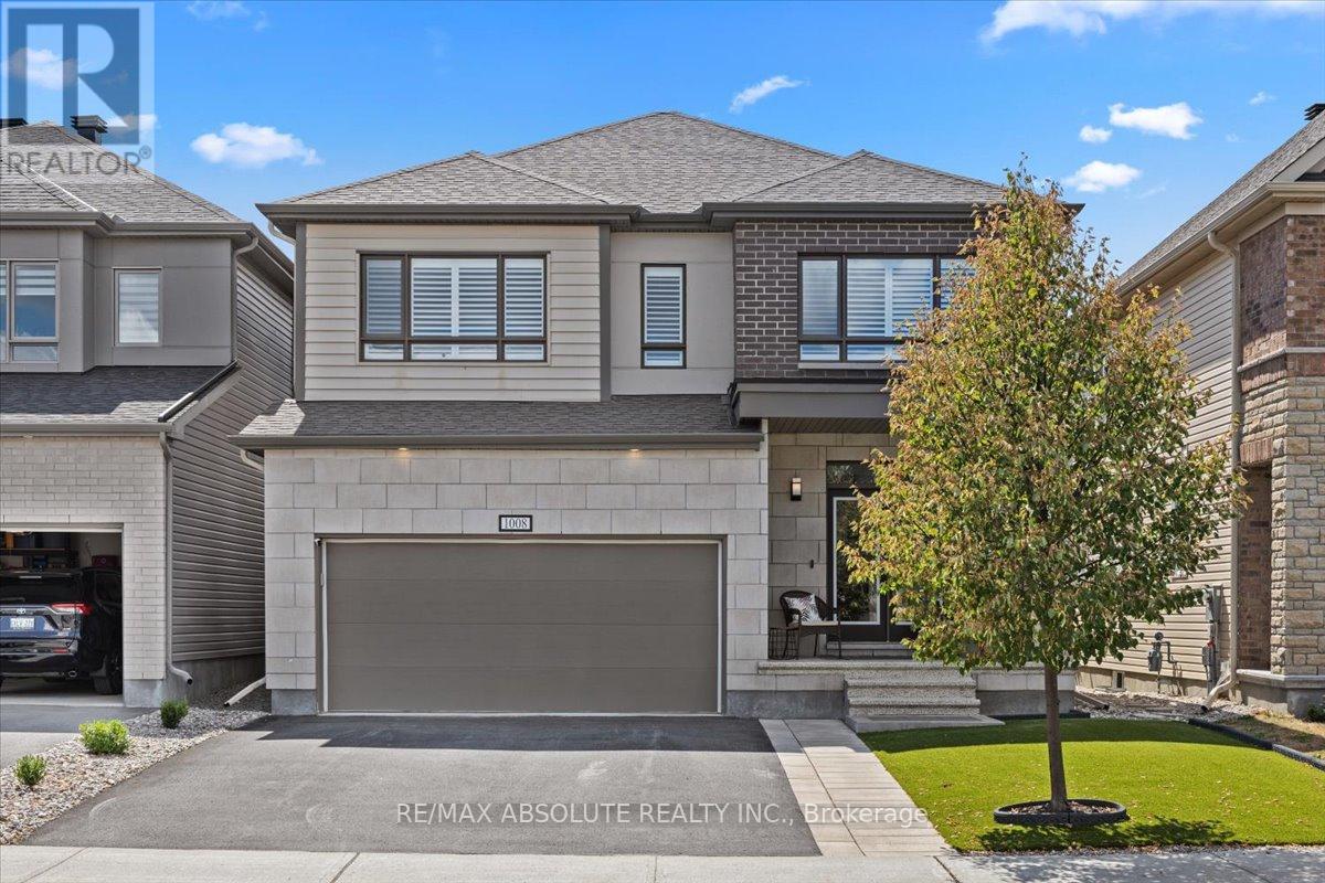 1008 MANEGE STREET, Ottawa, Ontario