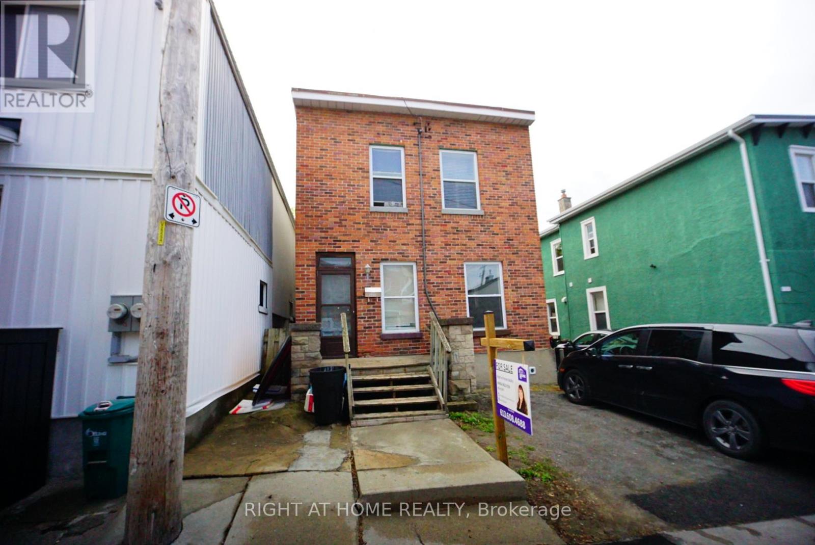 122 Eccles Street S, Ottawa, Ontario  K1R 6S8 - Photo 2 - X13099938