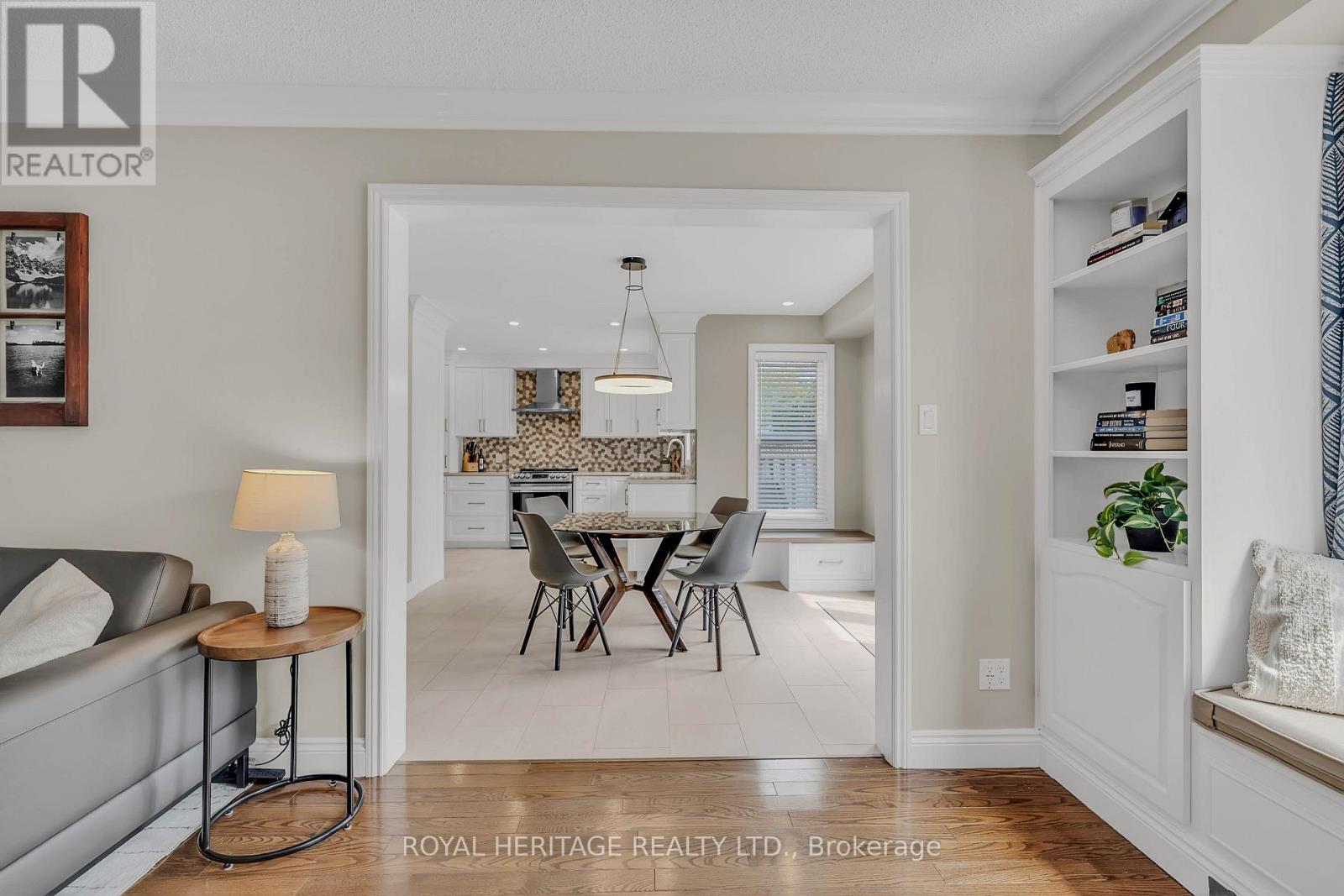 65 Ireland Street, Clarington (Bowmanville), Ontario  L1C 4V1 - Photo 11 - E13099904