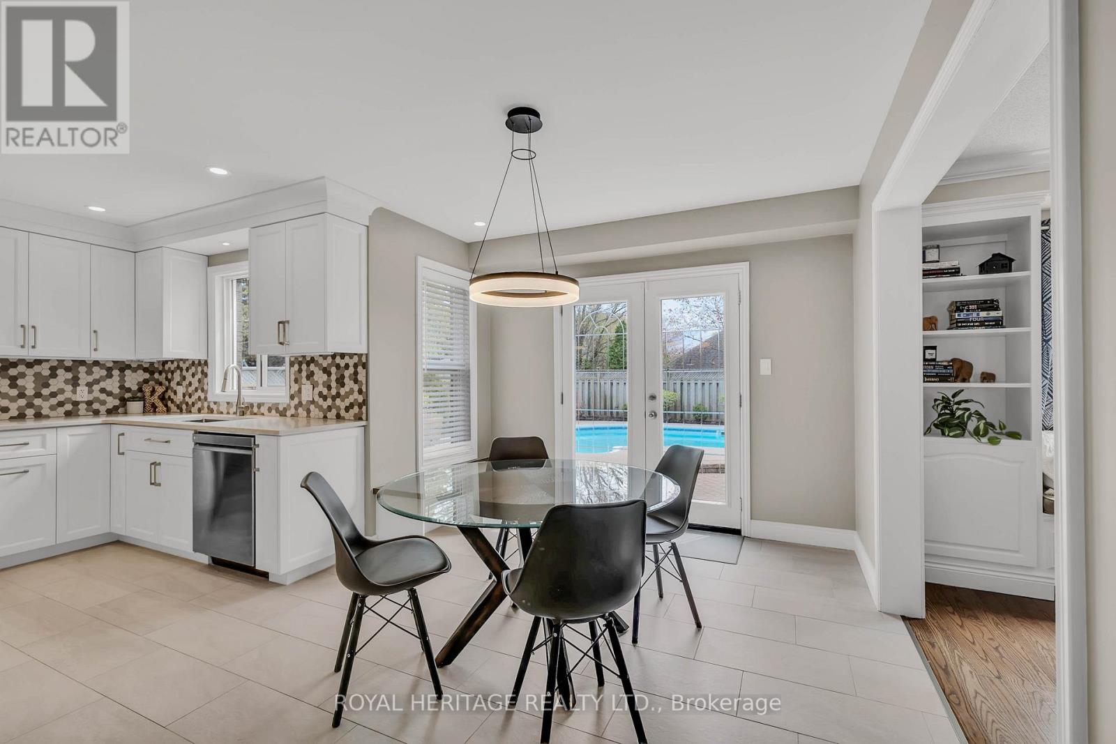 65 Ireland Street, Clarington (Bowmanville), Ontario  L1C 4V1 - Photo 13 - E13099904