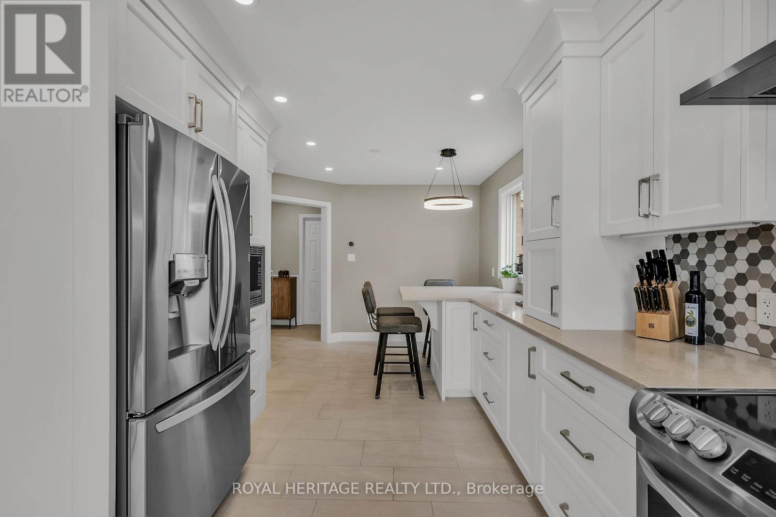 65 Ireland Street, Clarington (Bowmanville), Ontario  L1C 4V1 - Photo 15 - E13099904