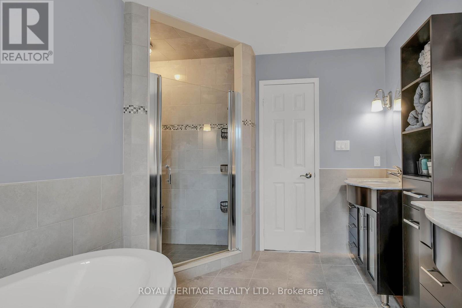 65 Ireland Street, Clarington (Bowmanville), Ontario  L1C 4V1 - Photo 31 - E13099904