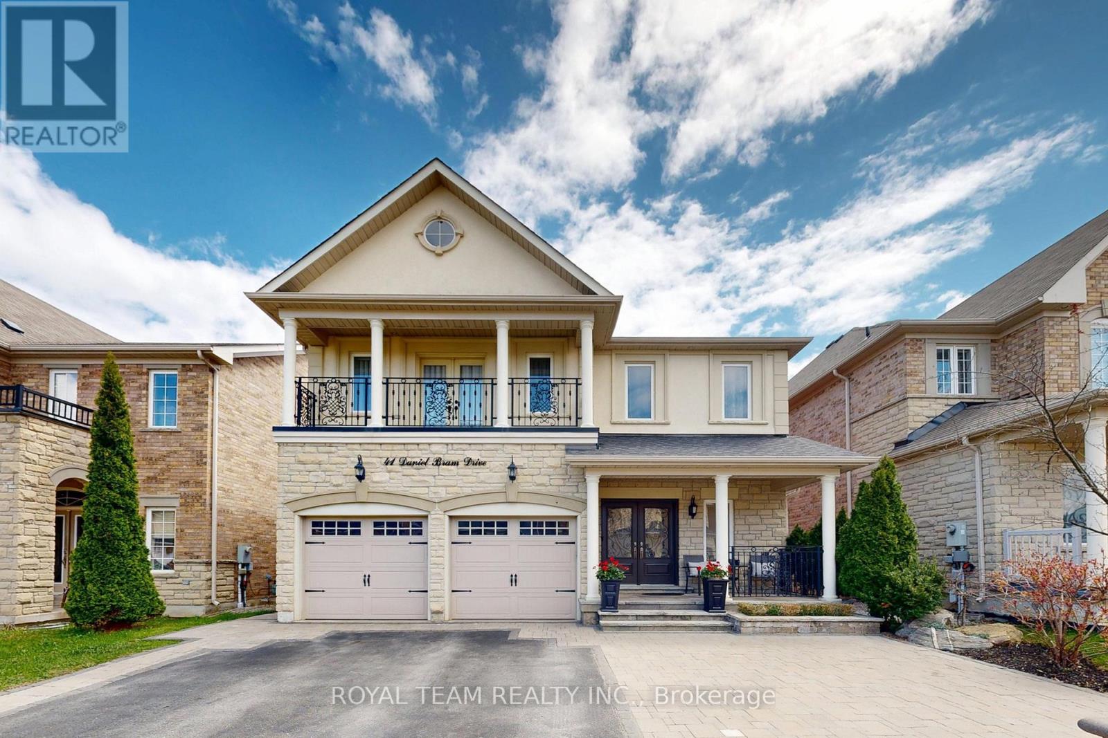 41 DANIEL BRAM DRIVE, vaughan (patterson), Ontario